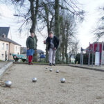 Gestaltung eines Mehrgenerationenspielplatzes als Begegnungsstätte für Jung und Alt